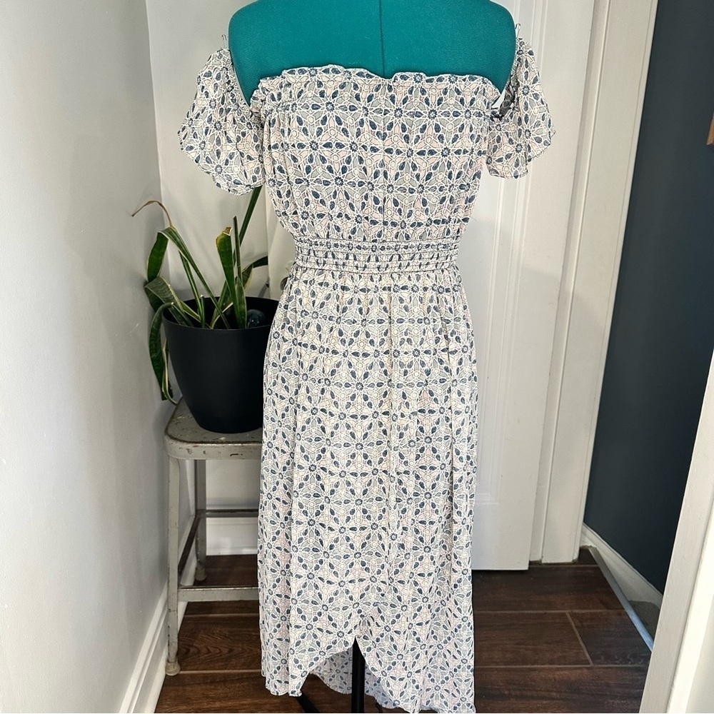 Mason & Belle Beautiful Patterned high-low Maxi with cap sleeves